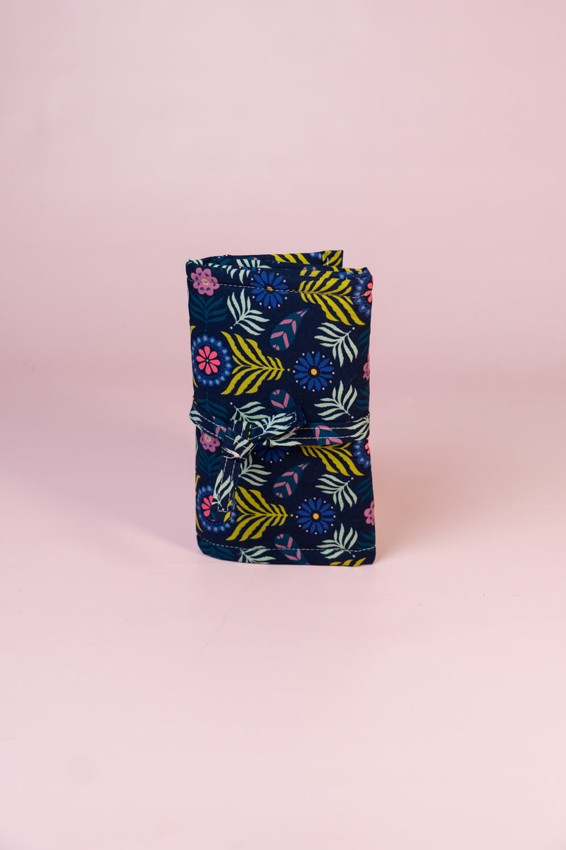 Estuche Enrollable para Palillos y Crochet - Bloom Plume